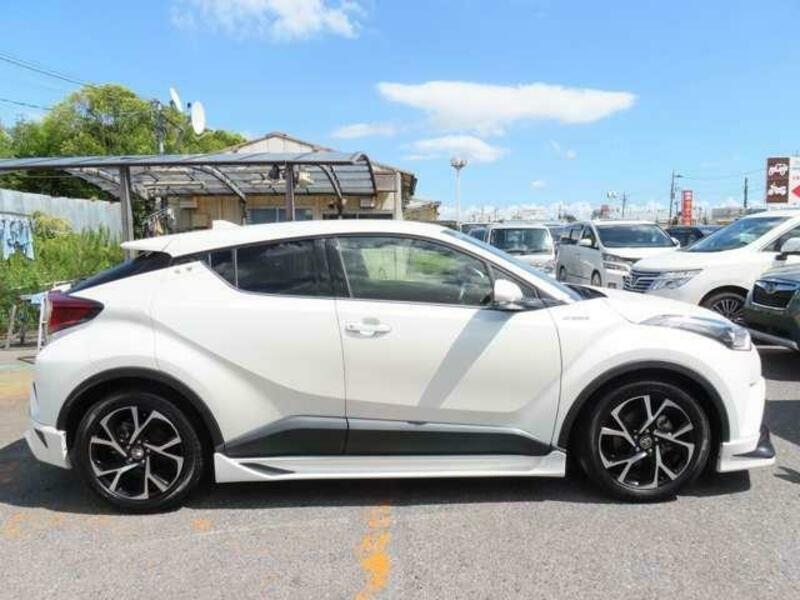 C-HR-13