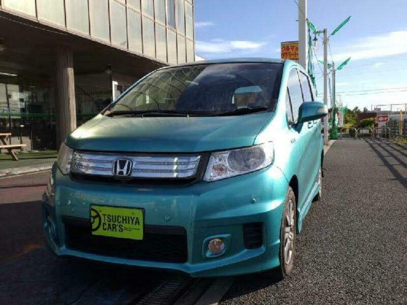 HONDA　FREED