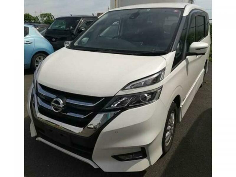 NISSAN　SERENA