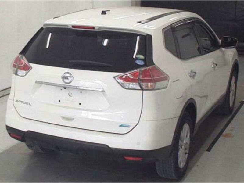 X-TRAIL-4