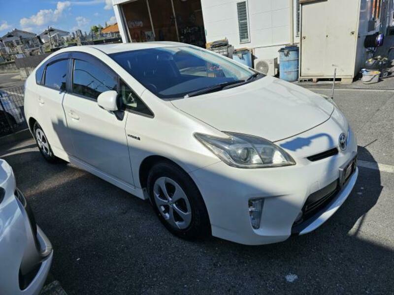 PRIUS-1