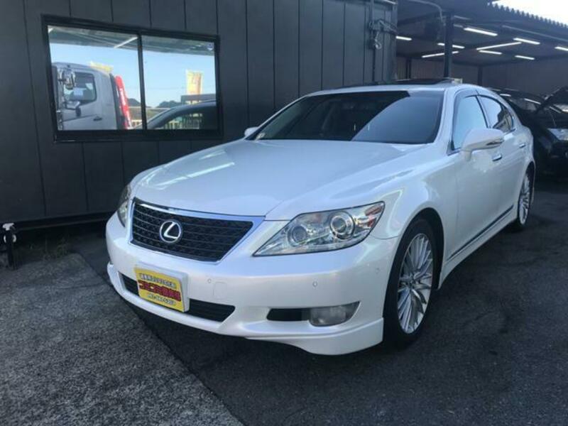 LEXUS　LS