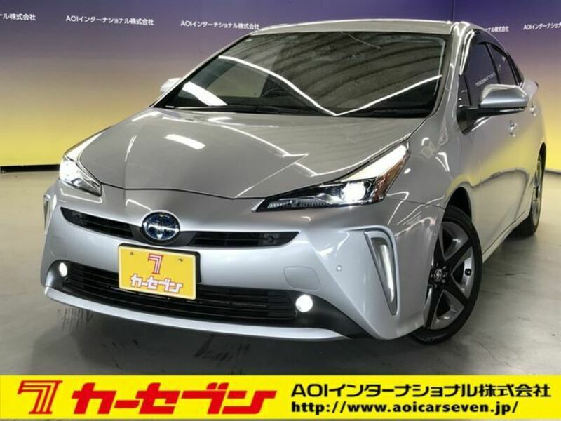 TOYOTA　PRIUS