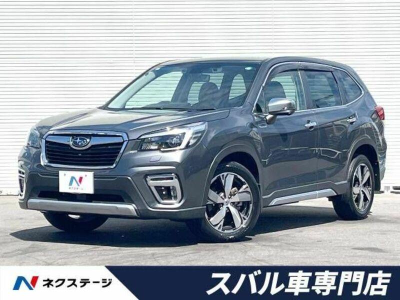 SUBARU　FORESTER