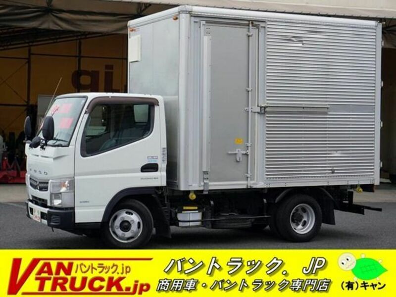 MITSUBISHI　CANTER