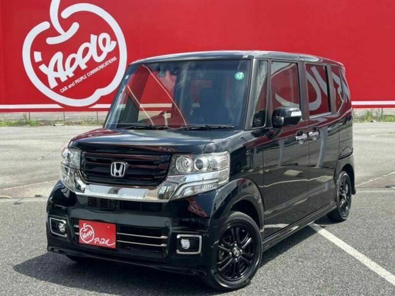 HONDA　N BOX CUSTOM