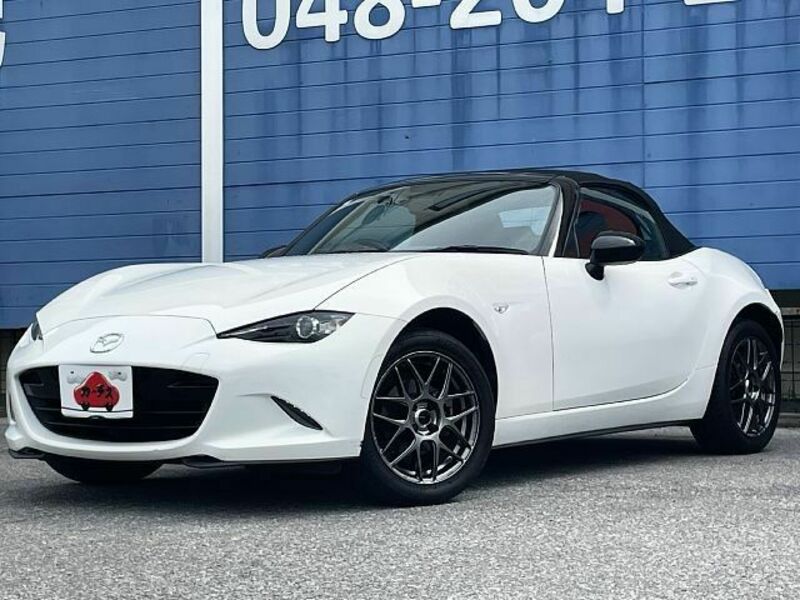 MAZDA　ROADSTER