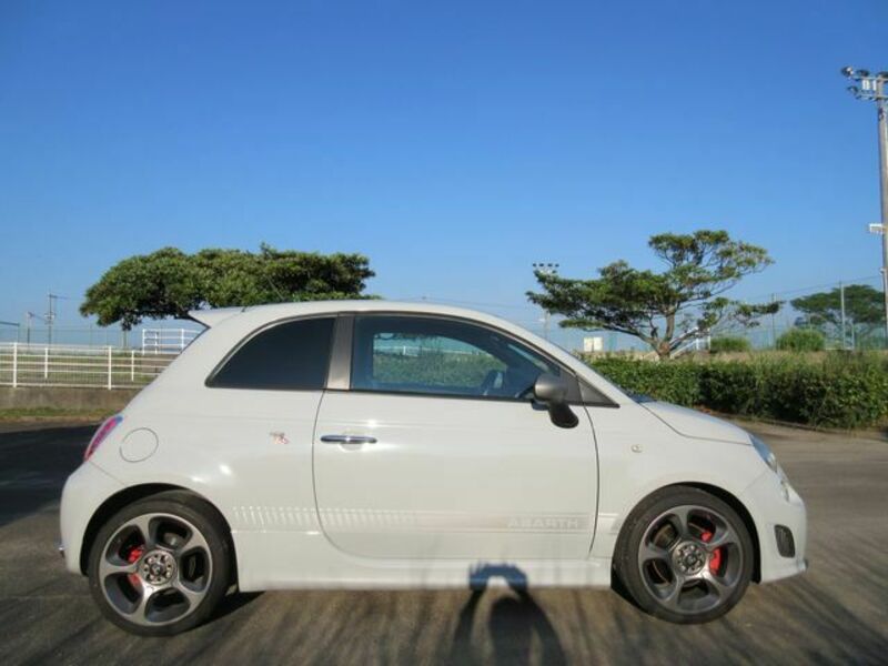 ABARTH 500-11