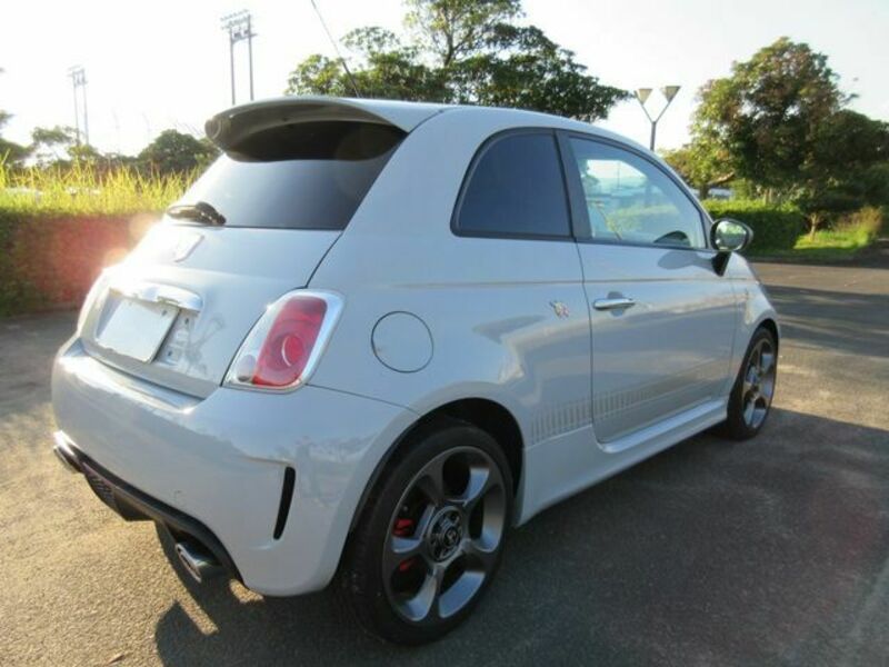 ABARTH 500-16