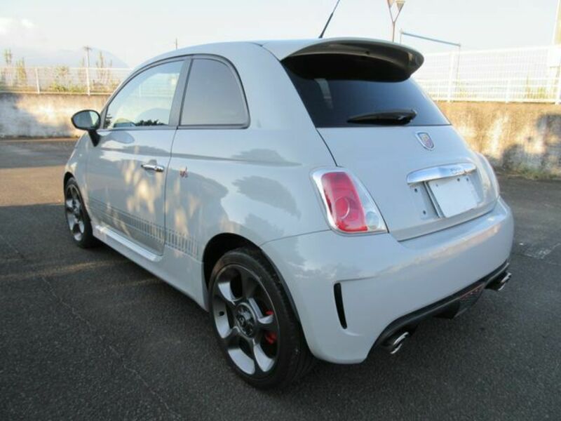 ABARTH 500-18