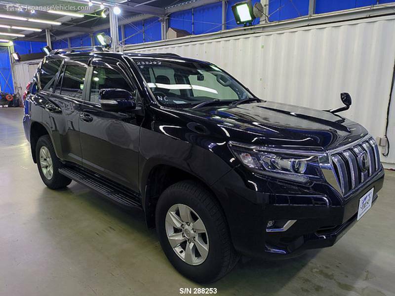 LAND CRUISER PRADO-1