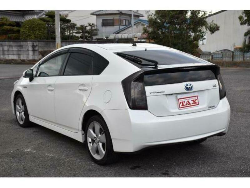 PRIUS-19