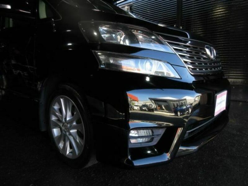 VELLFIRE-20