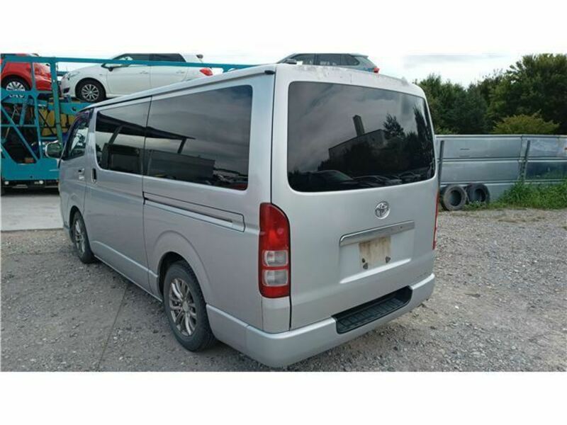 HIACE VAN-1