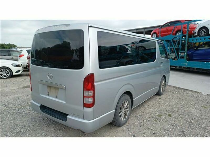 HIACE VAN-6