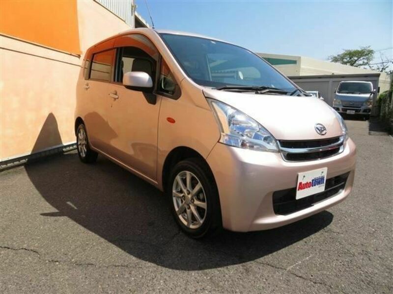 DAIHATSU　MOVE