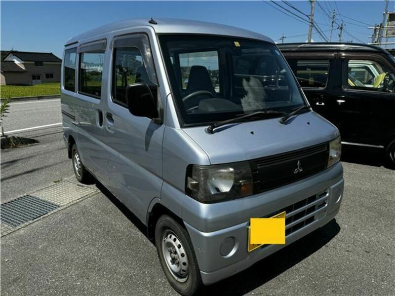 MITSUBISHI　MINICAB VAN