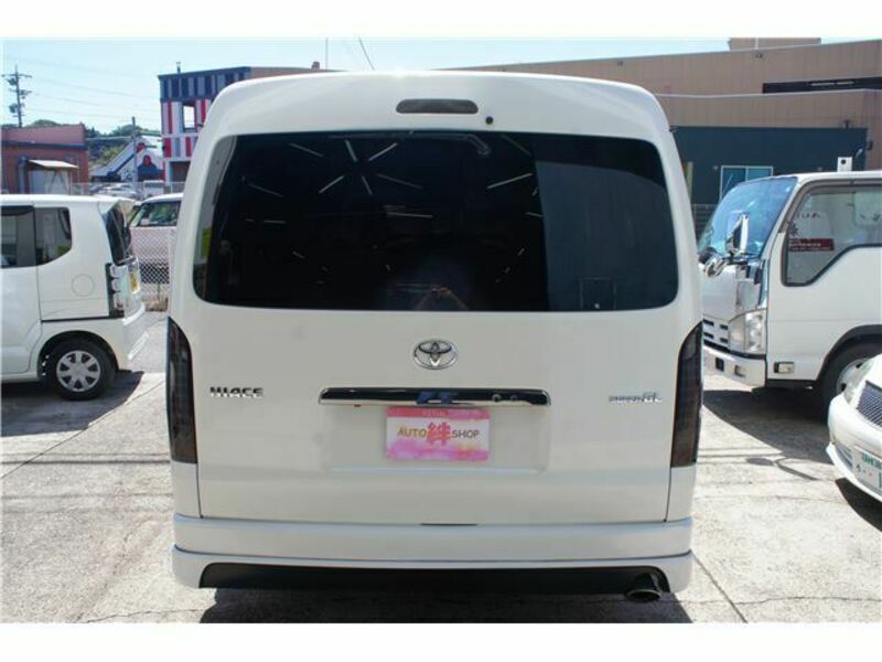 HIACE VAN-23