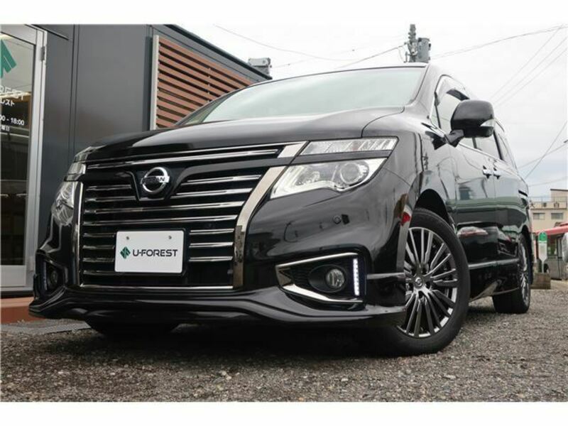 NISSAN　ELGRAND