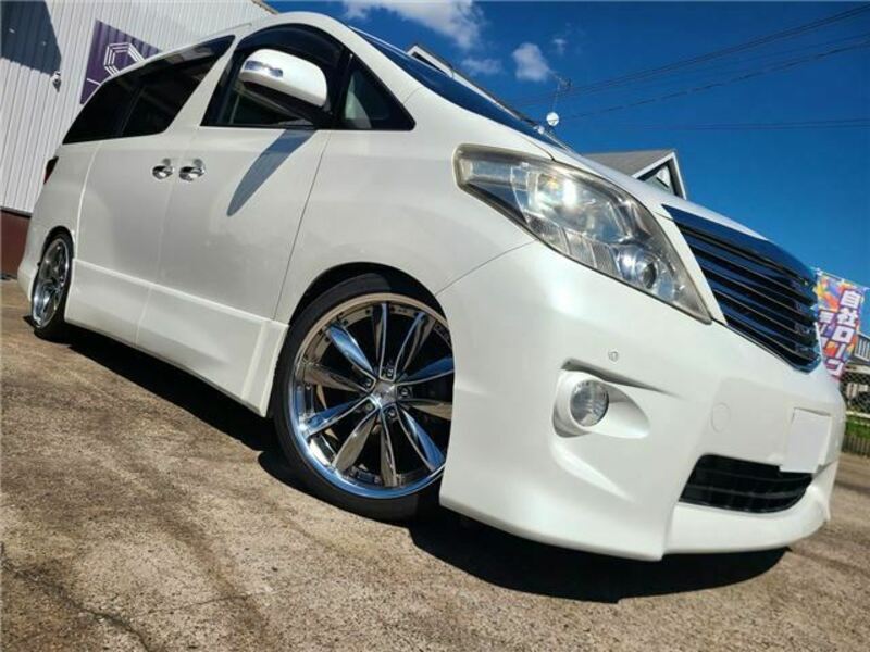 TOYOTA　ALPHARD