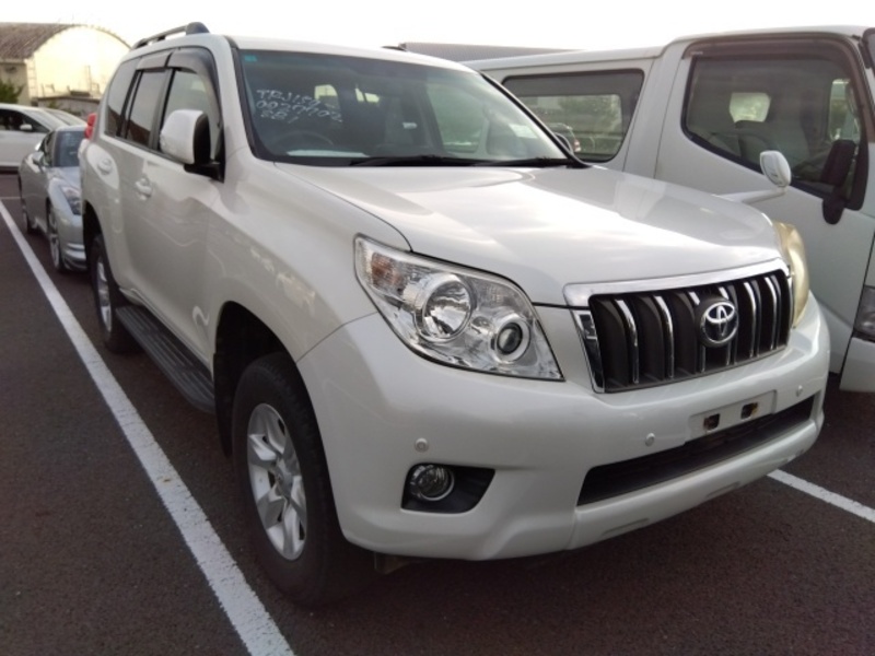 LAND CRUISER PRADO-1