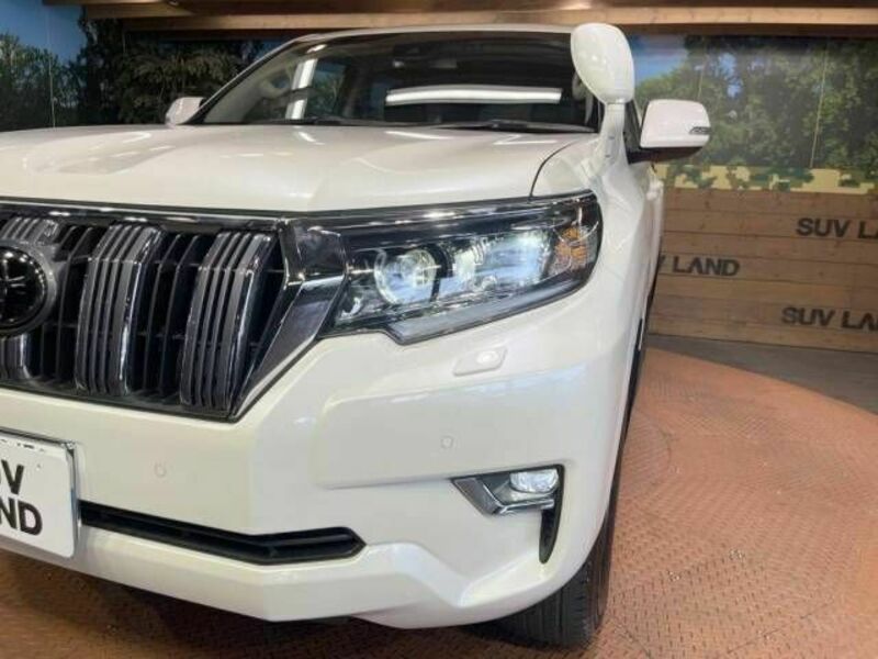 LAND CRUISER PRADO-12