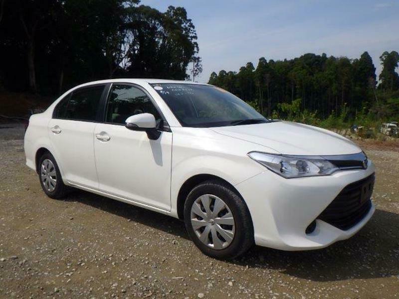 COROLLA AXIO