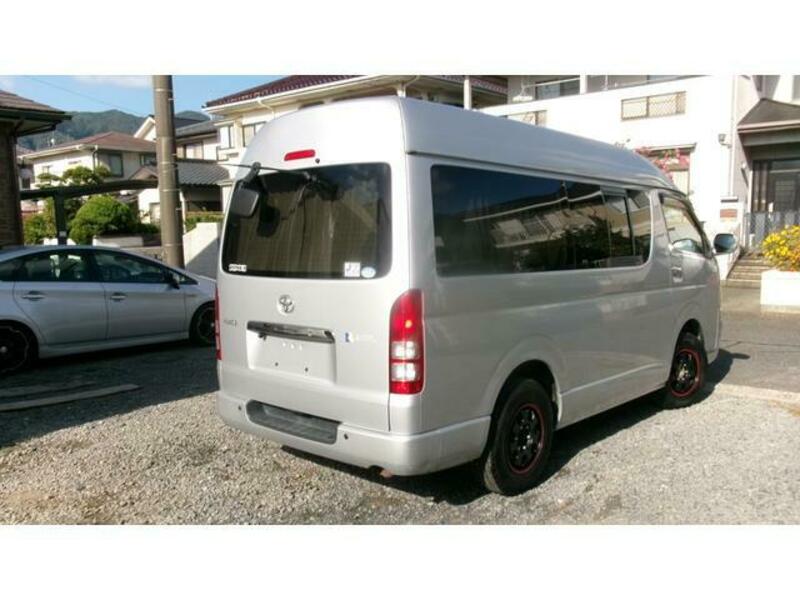 HIACE VAN-4