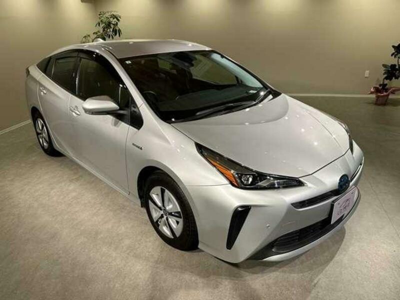 PRIUS-11