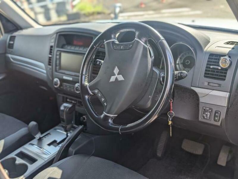 PAJERO-2