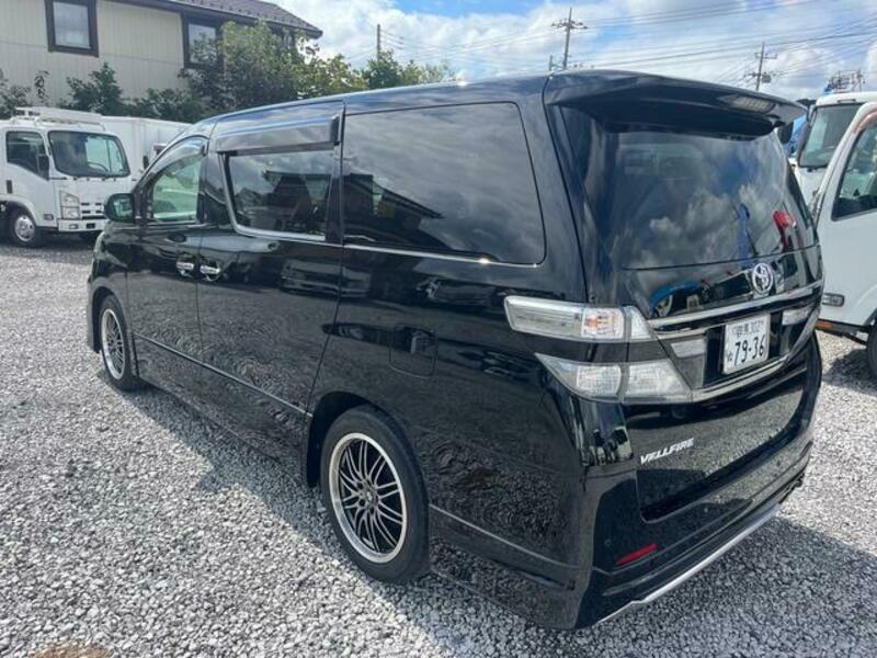 VELLFIRE-6