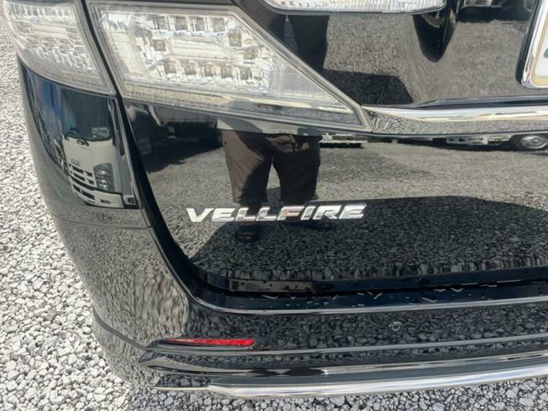 VELLFIRE-7