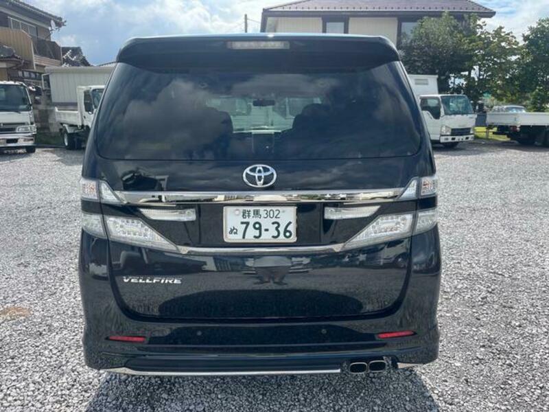 VELLFIRE-5