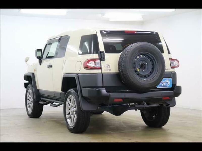 FJ CRUISER-15