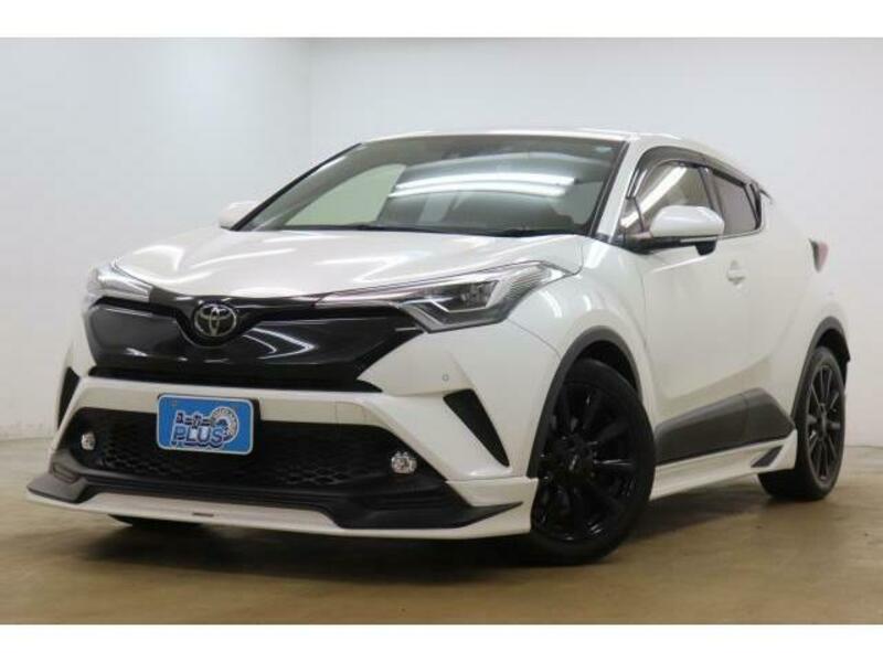 TOYOTA　C-HR