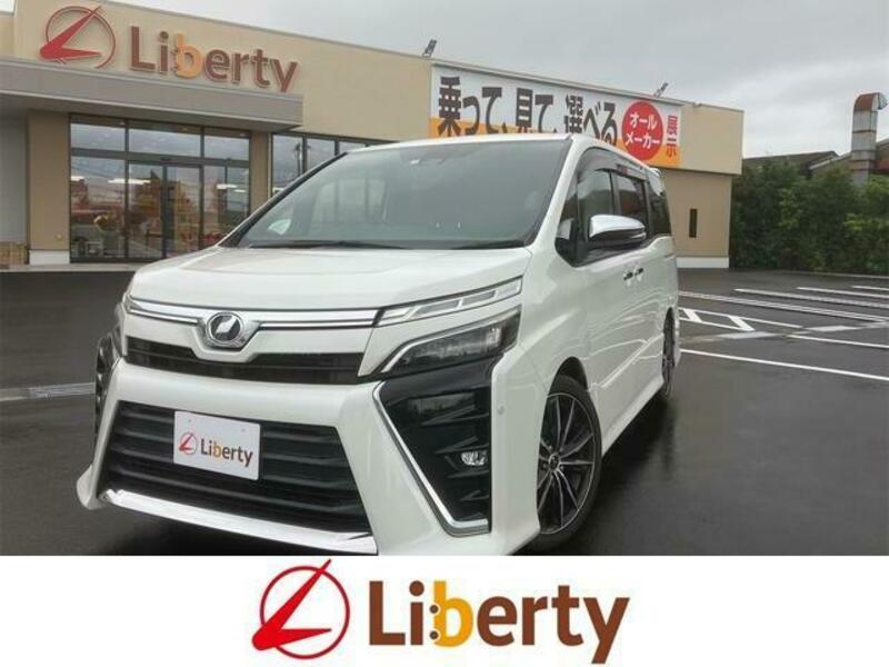 TOYOTA　VOXY