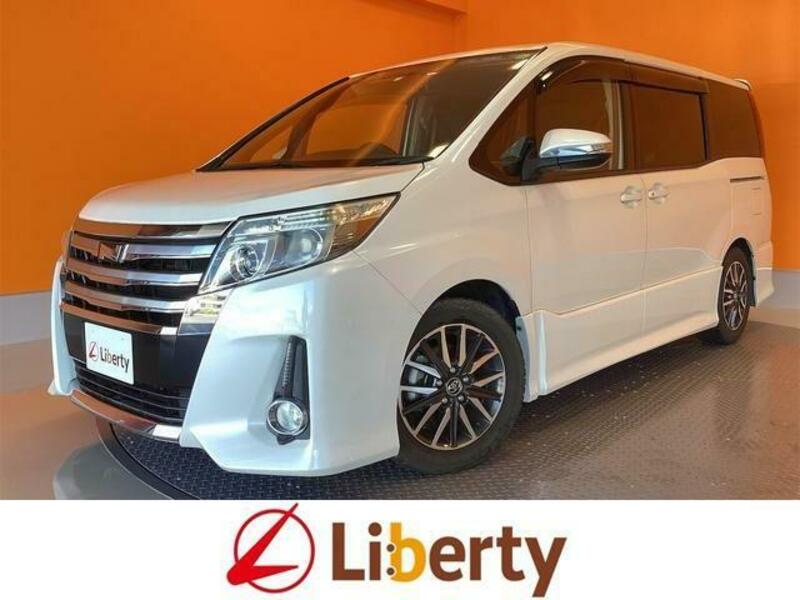 TOYOTA　NOAH