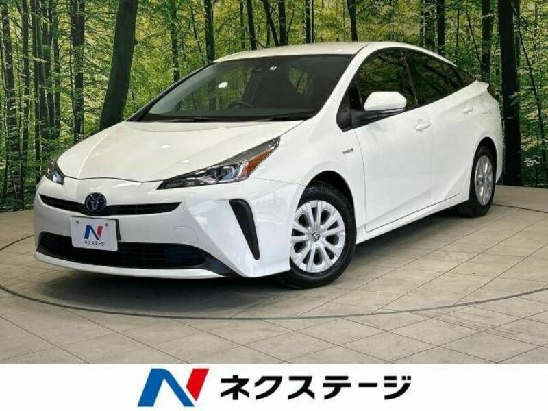 TOYOTA　PRIUS