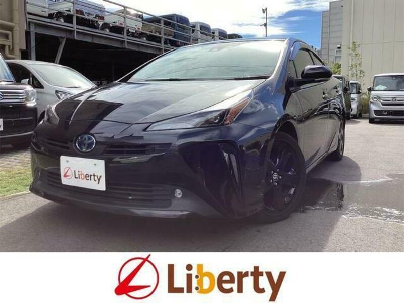 TOYOTA　PRIUS