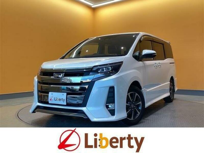 TOYOTA　NOAH