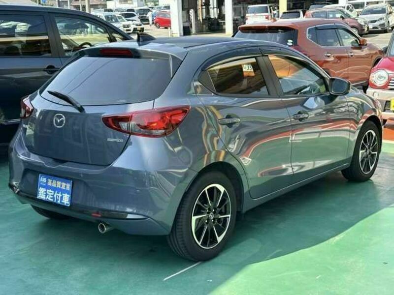 MAZDA2-9