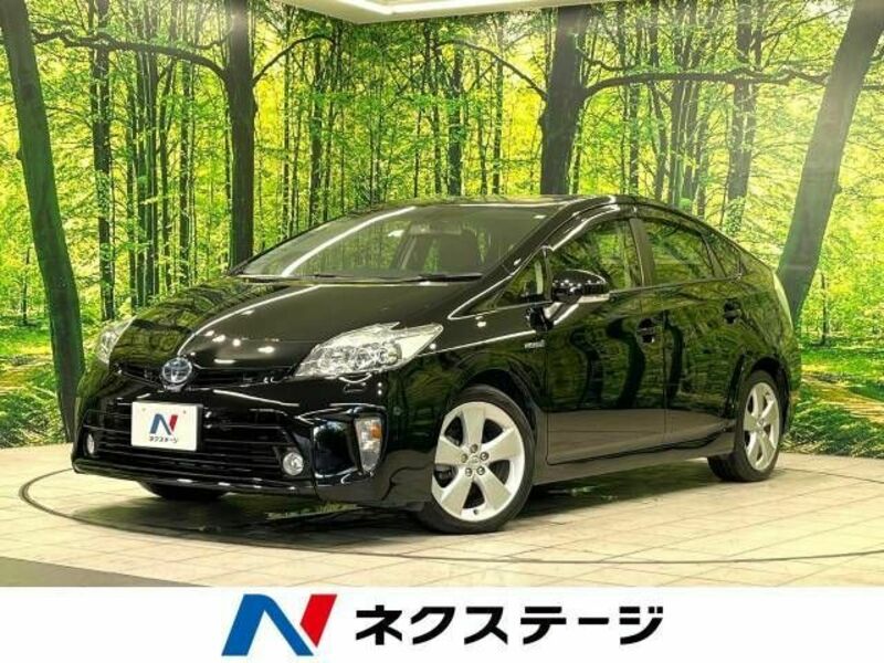 TOYOTA　PRIUS