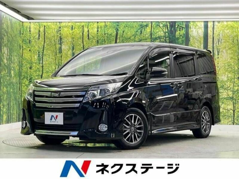 TOYOTA　NOAH