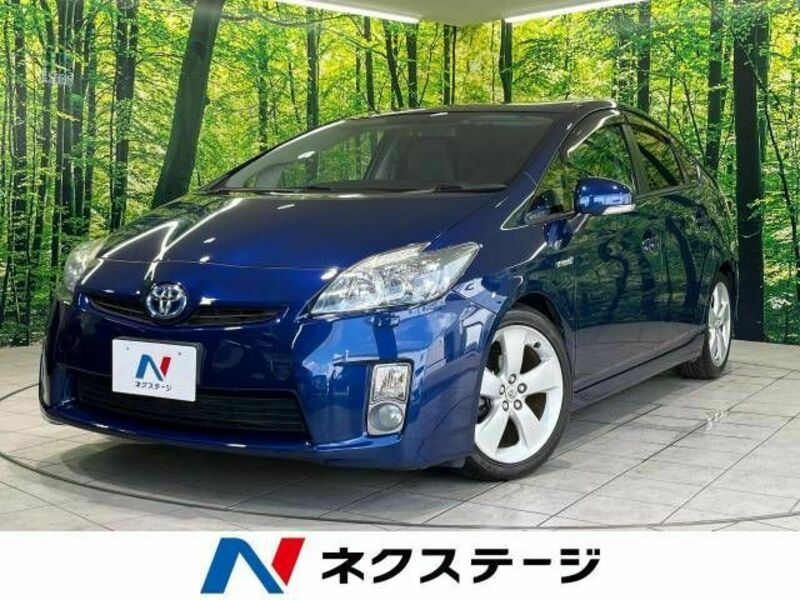 TOYOTA　PRIUS