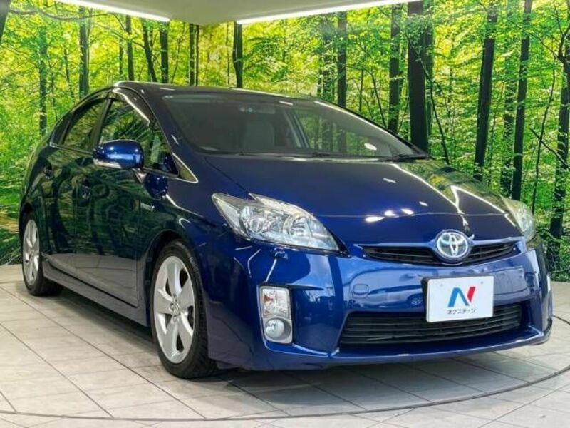 PRIUS-16