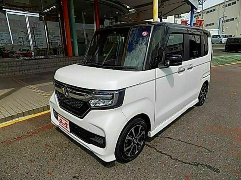 HONDA　N BOX CUSTOM