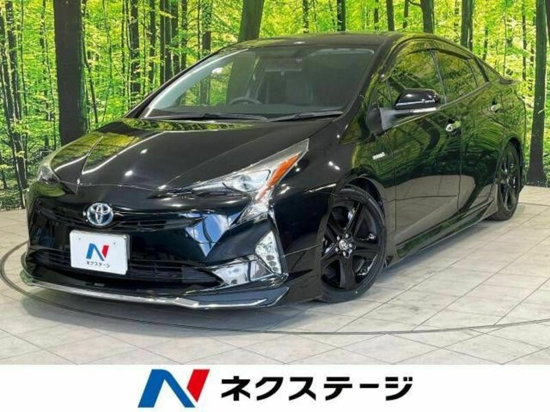 TOYOTA　PRIUS