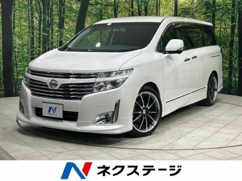 NISSAN　ELGRAND