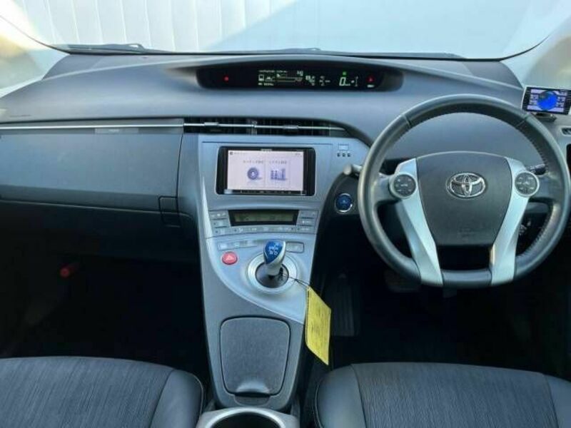 PRIUS-1