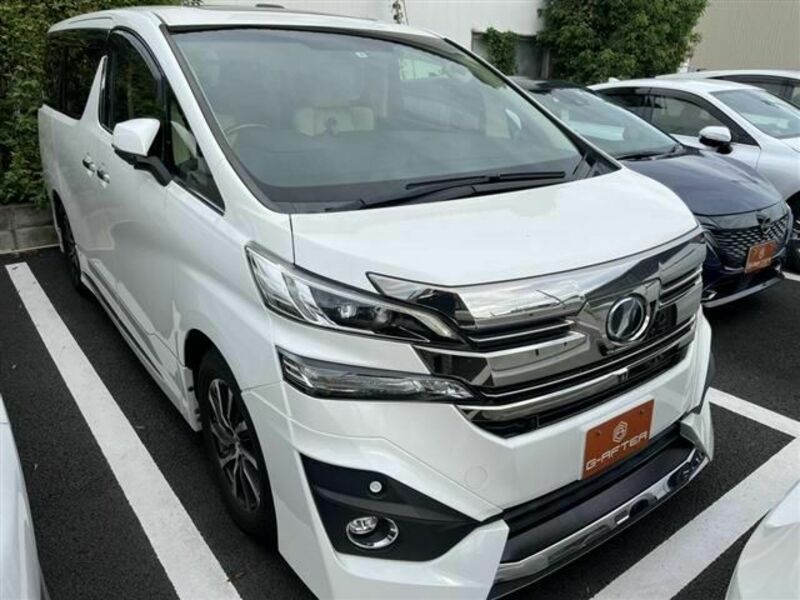 TOYOTA　VELLFIRE